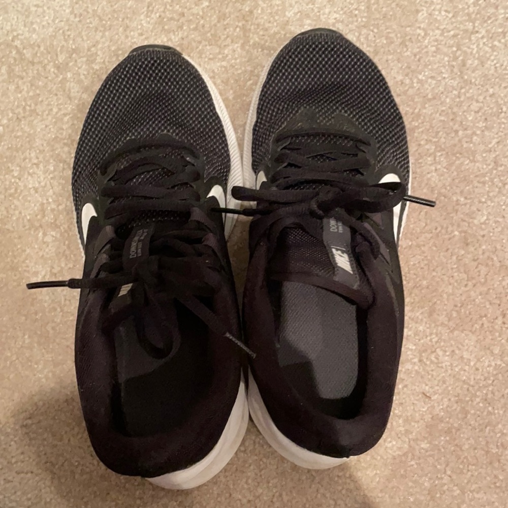 Nike black running shoes